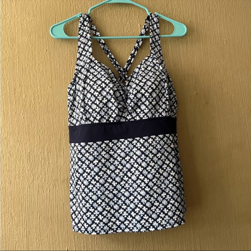 Lands' End Sweetheart Tankini Top Fresh Boreal Blue/Leaf Floral 16 517728